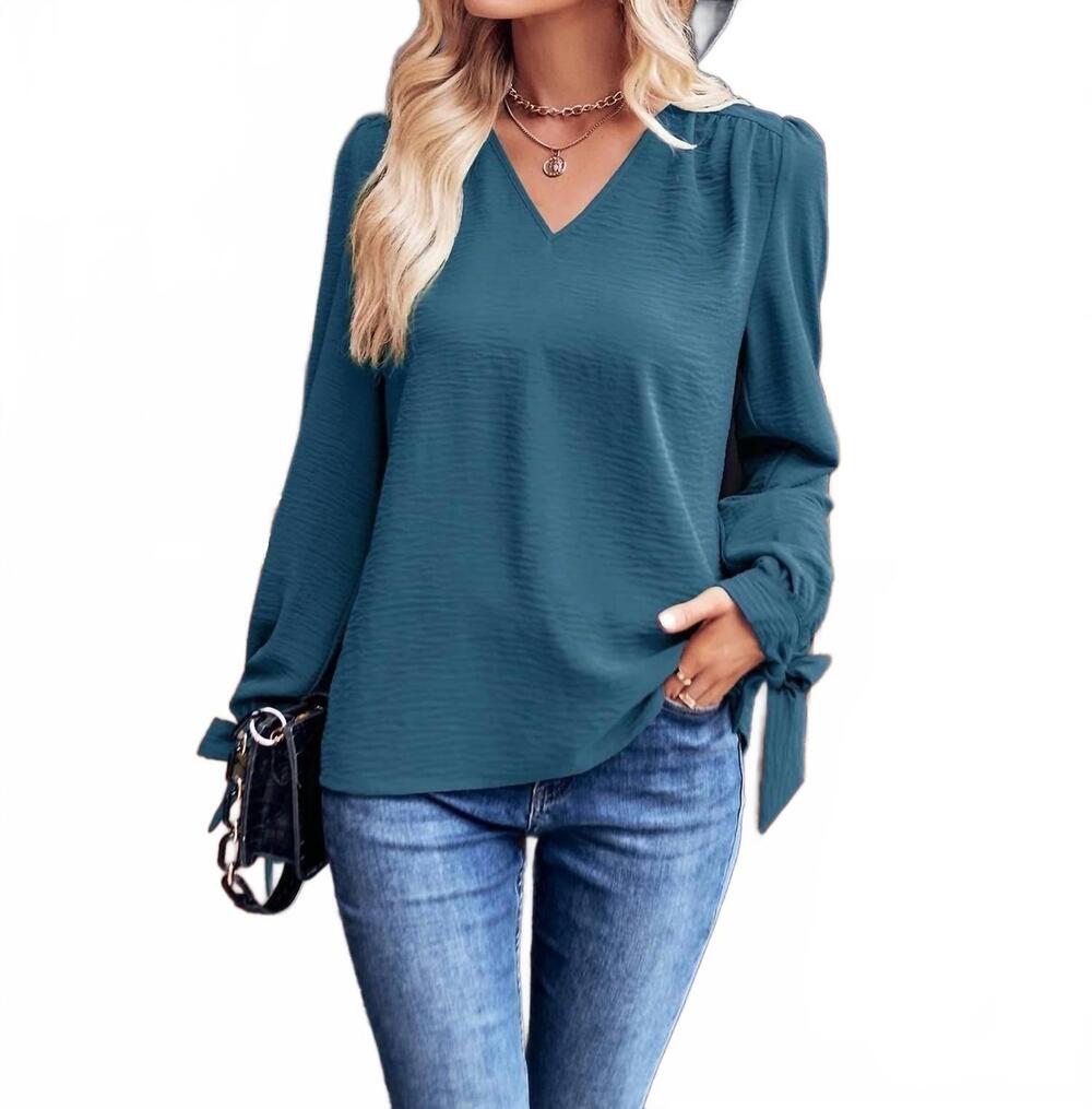 NEW EPRETTY wrinkled v neck blouse in teal